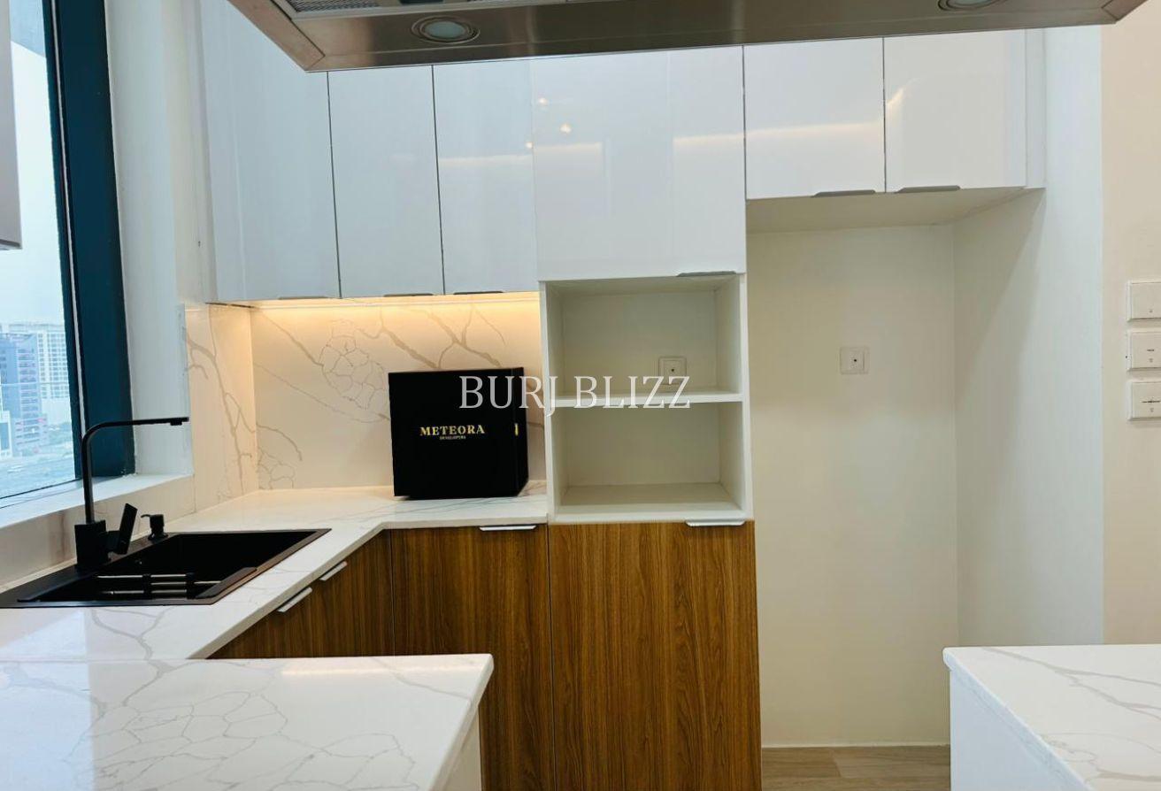 Stunning 1BR | Bright Interiors |Vibrant Community photo 5