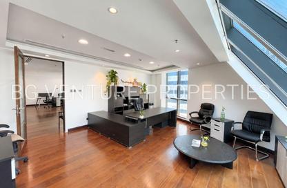 Half Floor - Studio - 2 for rent in The Regal Tower - Business Bay - Dubai