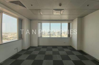 Office Space - Studio - 4 for rent in Al Moosa Tower 2 - Al Moosa Towers - Trade Centre First - World Trade Center - Dubai