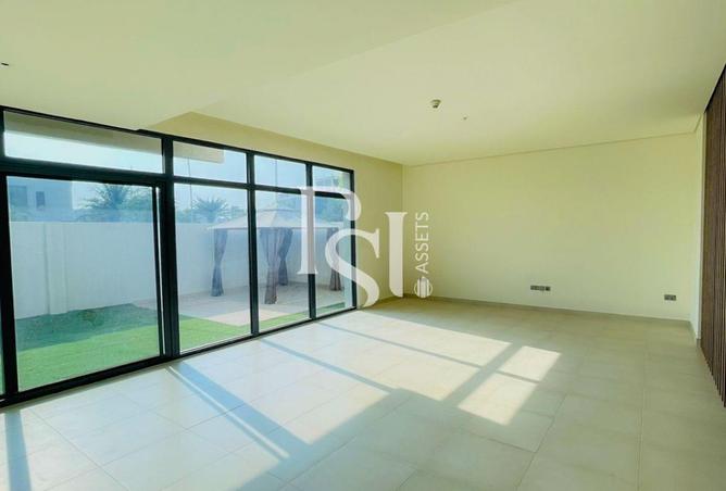 80266683 - Property Image 3