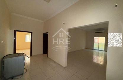 Apartment - 1 Bedroom - 1 Bathroom for rent in Al Mowaihat 3 - Al Mowaihat - Ajman