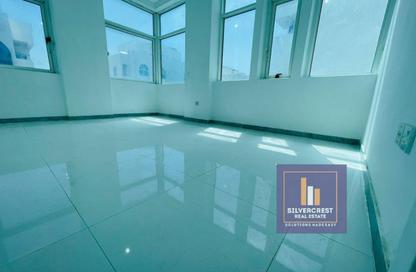 Apartment - 2 Bedrooms - 2 Bathrooms for rent in Khalidiya Street - Al Khalidiya - Abu Dhabi