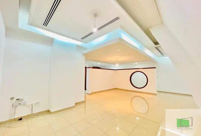 156016723 - Property Image 2