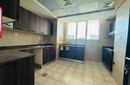 Apartment - 3 Bedrooms - 4 Bathrooms for rent in Roxana Residence C - Roxana Residences - District 12 - Jumeirah Village Circle - Dubai