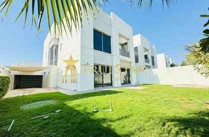 فيلا - 5 غرف نوم - 6 حمامات للايجار في فلل ام سقيم 1 - أم سقيم 1 - أم سقيم - دبي