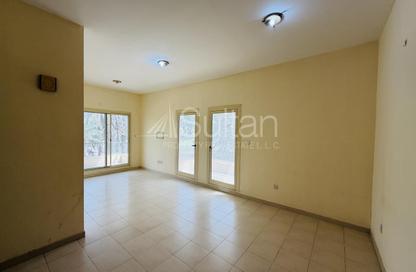 Apartment - 1 Bedroom - 2 Bathrooms for rent in Golf Apartments - Al Hamra Village - Ras Al Khaimah