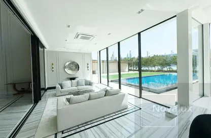 Villa - 7 Bedrooms - 4 Bathrooms for sale in XXII Carat Villas - The Crescent - Palm Jumeirah - Dubai Villa - 7 Bedrooms - 4 Bathrooms for sale in XXII Carat Villas - The Crescent - Palm Jumeirah - Dubai
