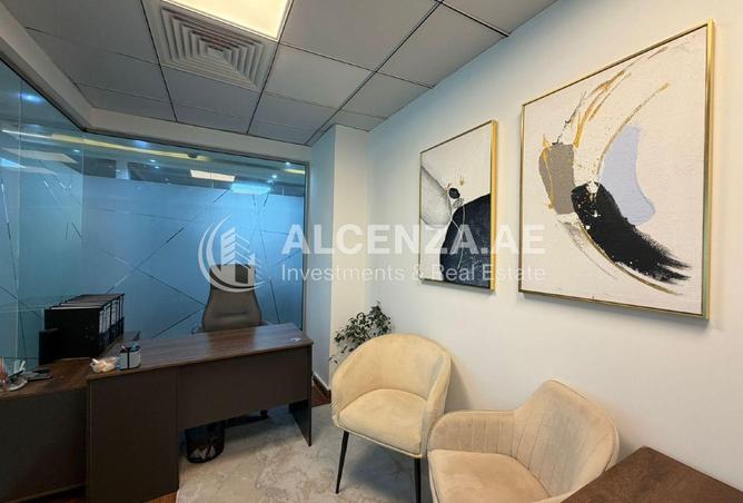 77390402 - Property Image 2