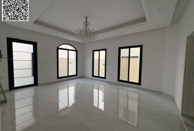 90493887 - صورة العقار 2