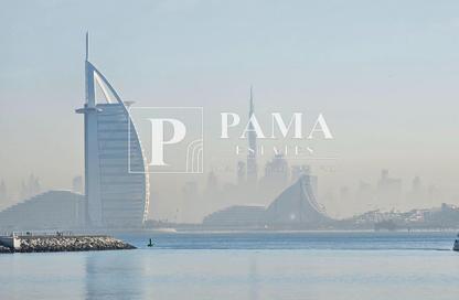 Villa - 5 Bedrooms - 6 Bathrooms for rent in Palma Residences - Palm Jumeirah - Dubai