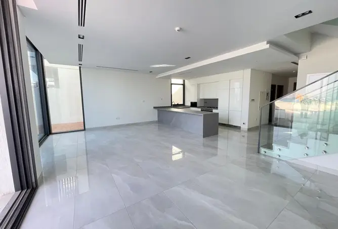 156017974 - Property Image 3