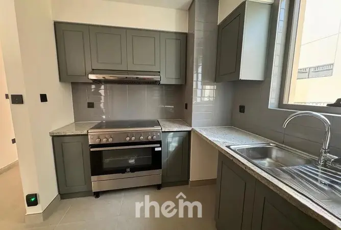138757120 - Property Image 3