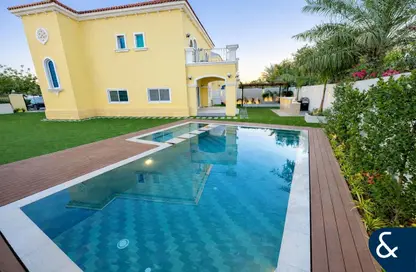 فيلا - 3 غرف نوم - 3 حمامات للايجار في التراث - جميرا بارك - دبي