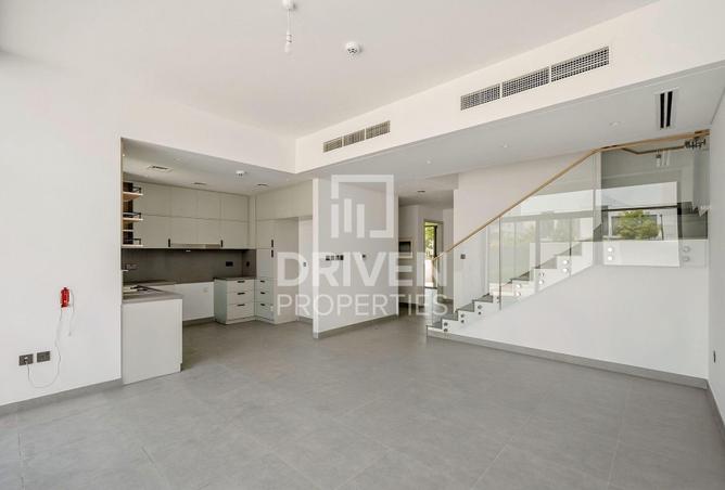 98707710 - Property Image 2