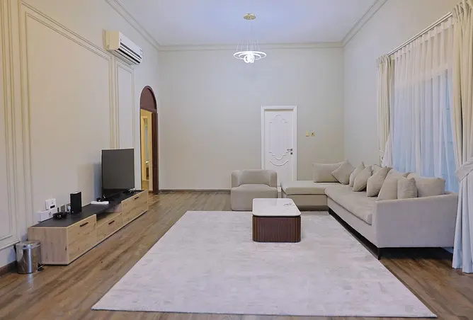 161432098 - Property Image 3
