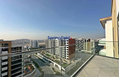 Apartment - 2 Bedrooms - 2 Bathrooms for sale in Azizi Riviera 20 - Azizi Riviera - Meydan One - Meydan - Dubai
