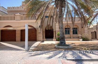 Villa - 5 Bedrooms - 6 Bathrooms for rent in Garden Homes Frond A - Garden Homes - Palm Jumeirah - Dubai