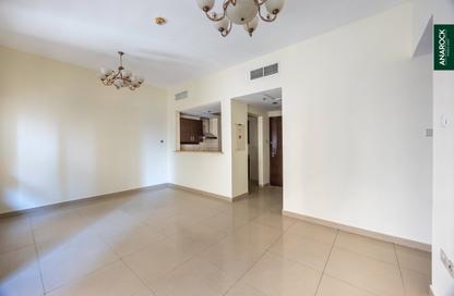 Apartment - 2 Bedrooms - 3 Bathrooms for rent in Centrium Tower 2 - Centrium Towers - Dubai Production City (IMPZ) - Dubai