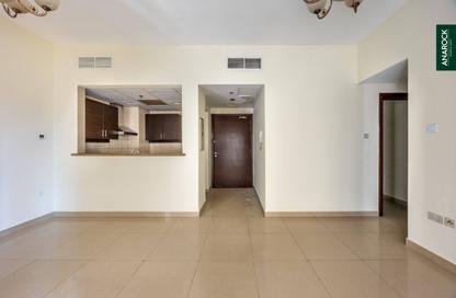 Apartment - 2 Bedrooms - 3 Bathrooms for rent in Centrium Tower 2 - Centrium Towers - Dubai Production City (IMPZ) - Dubai