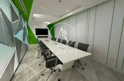 مكتب - 5 غرف نوم - 1 حمام للايجار في برج أوبوس - الخليج التجاري - دبي