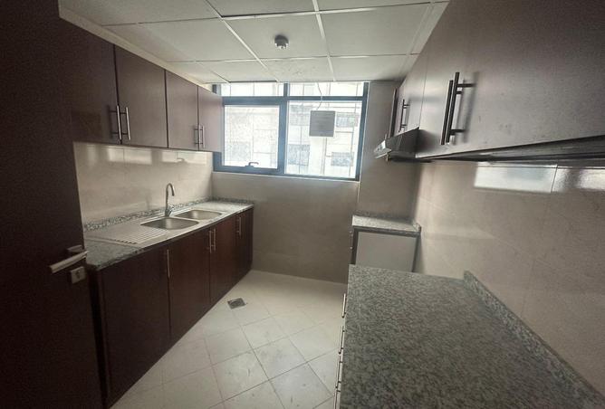 90082191 - Property Image 3