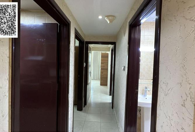 102822112 - Property Image 3