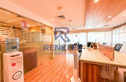 Office Space - Studio - 2 for rent in One Lake Plaza - JLT Cluster T - Jumeirah Lake Towers - Dubai