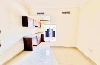 Apartment - Studio - 1 Bathroom for rent in Muwailih Building - Muwaileh - Sharjah