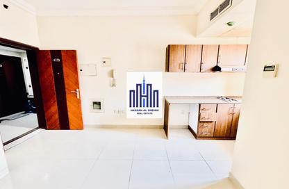 Apartment - Studio - 1 Bathroom for rent in Muwailih Building - Muwaileh - Sharjah Apartment - Studio - 1 Bathroom for rent in Muwailih Building - Muwaileh - Sharjah