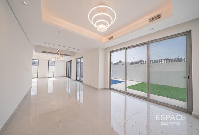 71086693 - Property Image 3