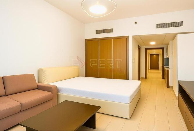 82803104 - Property Main Image