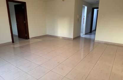 Apartment - 2 - 2 for rent in International City - Dubai