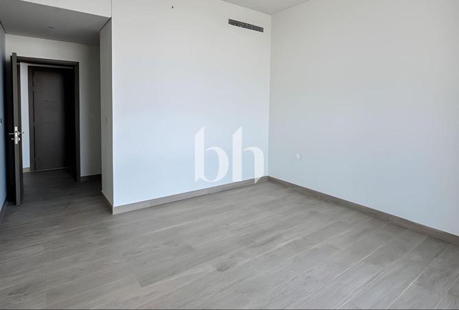 73853169 - Property Image 2