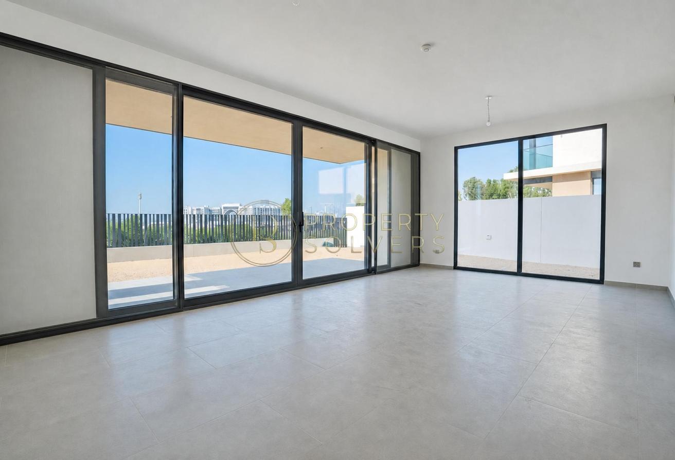 Huge 5BR Villa | Park View | Prime Location photo 18