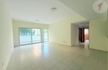 Apartment - 2 Bedrooms - 2 Bathrooms for rent in Al Thayyal 3 - Al Thayyal - Greens - Dubai