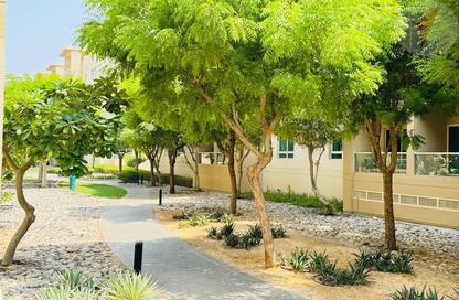 Apartment - 2 Bedrooms - 2 Bathrooms for rent in Al Thayyal 3 - Al Thayyal - Greens - Dubai
