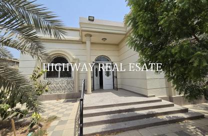 Villa - 3 - 4 for rent in Al Hazana - Al Riqqa - Sharjah