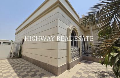 Villa - 3 - 4 for rent in Al Hazana - Al Riqqa - Sharjah