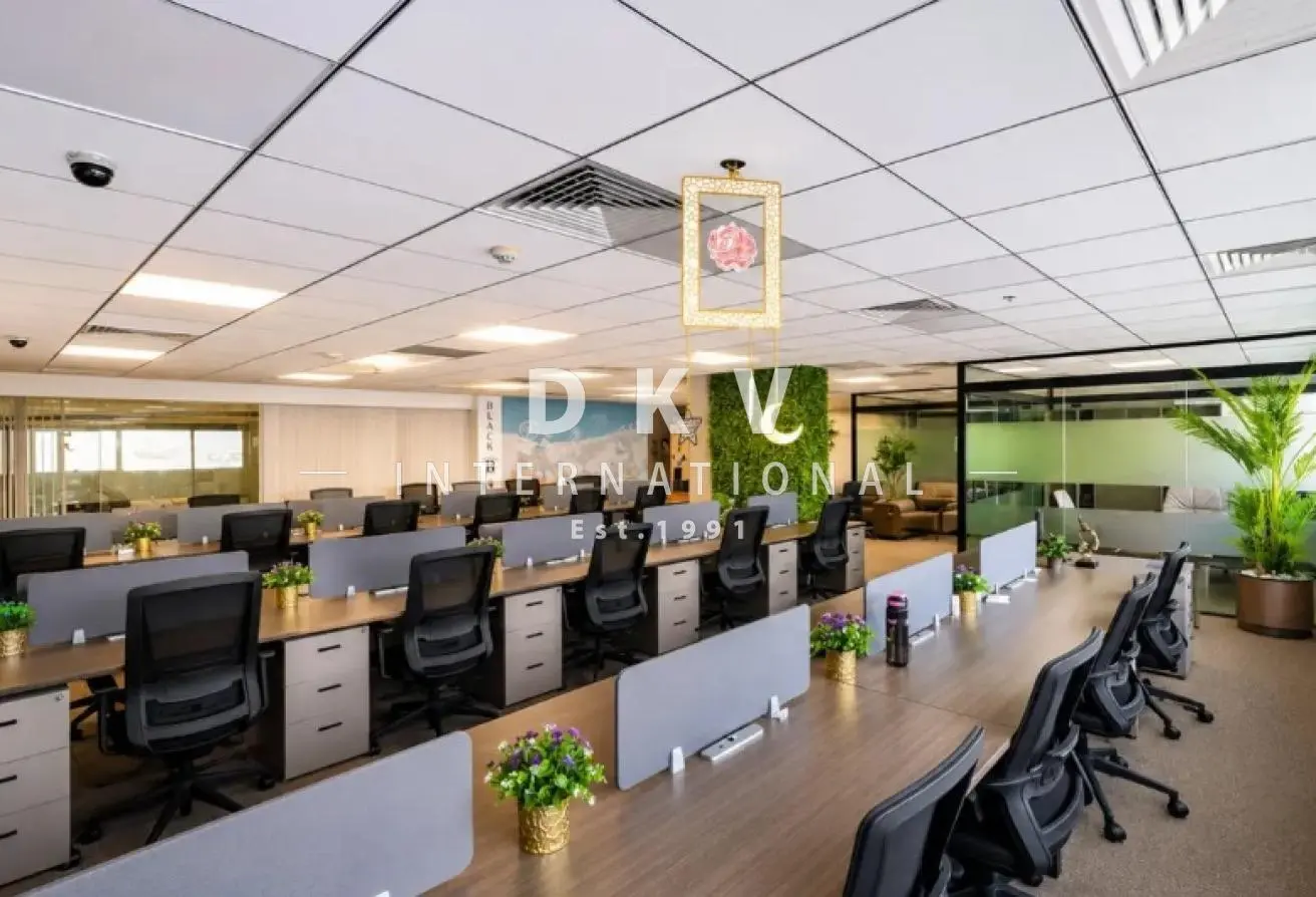 156912602 - Property Main Image