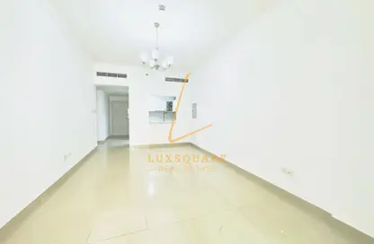 Apartment - 2 Bedrooms - 2 Bathrooms for rent in Plaza Residences 1 - Plaza Residences - District 13 - Jumeirah Village Circle - Dubai