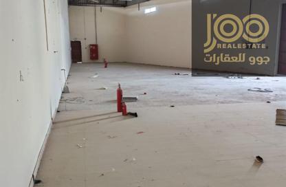 Warehouse - Studio - 1 for rent in Umm Al Thuoob - Umm Al Quwain
