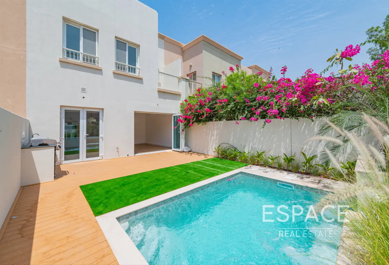 164585421 - Property Main Image