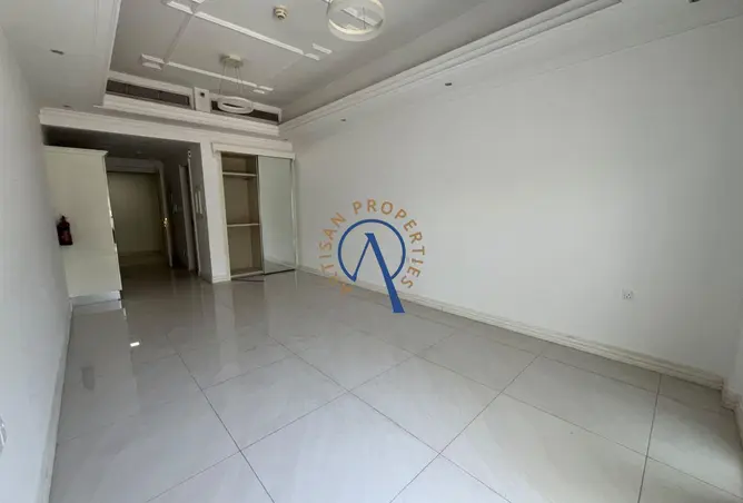156013156 - Property Image 2