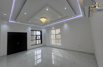 Villa - 5 Bedrooms - 7 Bathrooms for rent in Al Yasmeen 1 - Al Yasmeen - Ajman