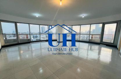 Apartment - 4 - 5 for rent in Corniche Road - Abu Dhabi