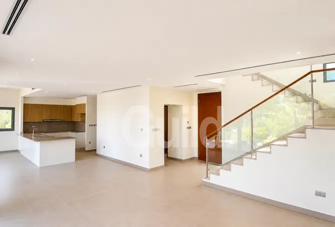 156916898 - Property Image 3