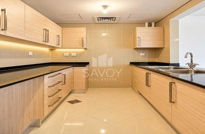 Apartment - 1 - 2 for sale in RAK Tower - Marina Square - Al Reem Island - Abu Dhabi Apartment - 1 - 2 for sale in RAK Tower - Marina Square - Al Reem Island - Abu Dhabi