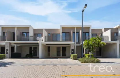 Townhouse - 3 Bedrooms - 4 Bathrooms for rent in Elan - Tilal Al Ghaf - Dubai