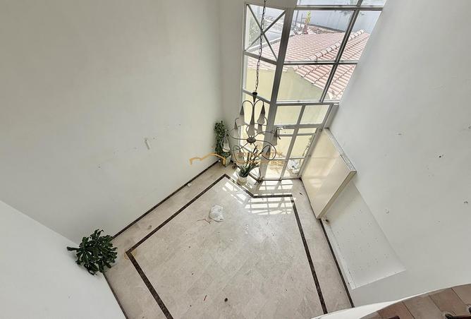 144606452 - Property Image 2