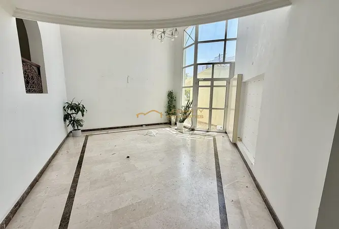 144606452 - Property Image 3